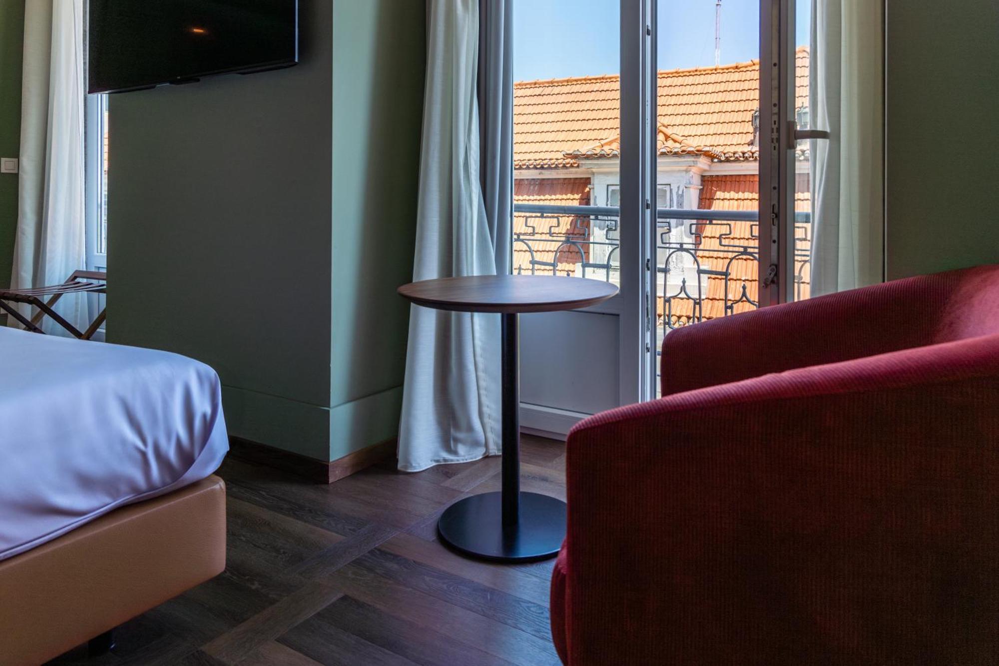 Carmo Hotel