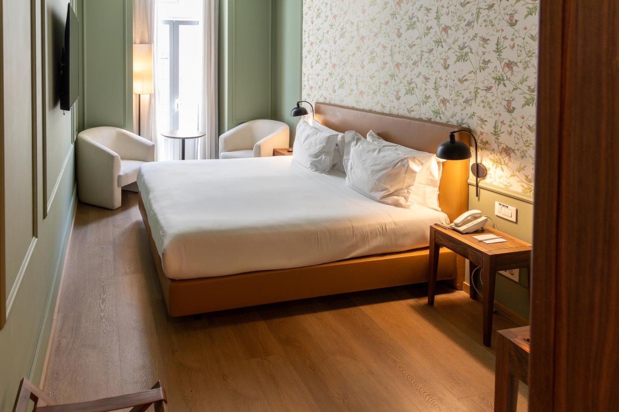 Carmo Hotel