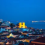 Lisboa Carmo Hotel
